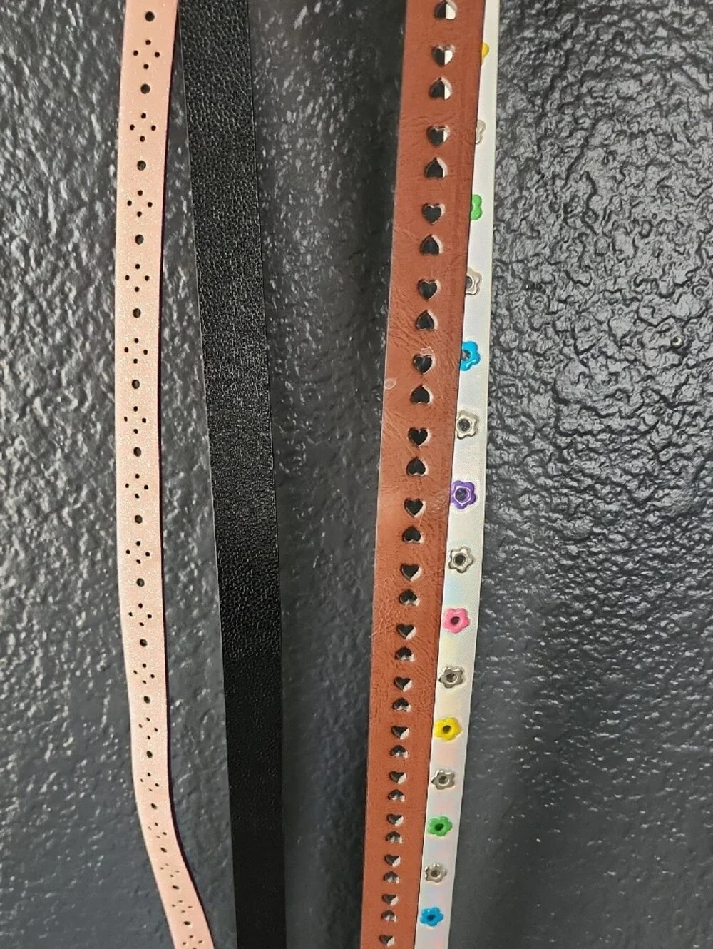 Girl's Set Of 4  Multi-design Belts